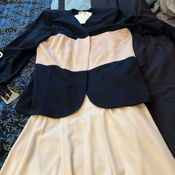 Leslie Fay Dresses, very nice jacket and dress, boutique bought, size 16 - Picture 7 of 9